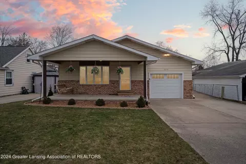 3012 Young Ave, Lansing, MI 48906