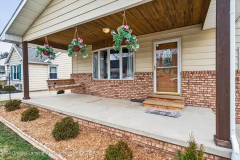Exterior - 3012 Young Ave, Lansing, MI 48906 photo 5 of 11