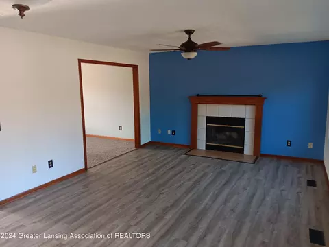 Living - 1090 Lacosta Dr, Dewitt, MI 48820 photo 1 of 2