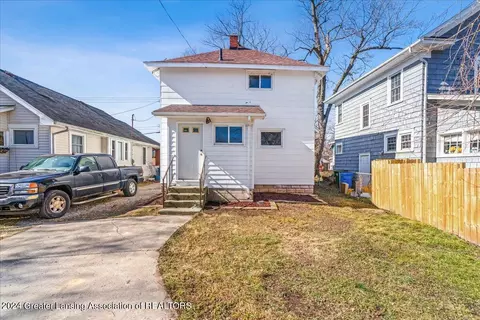 321 Leslie St, Lansing, MI 48912