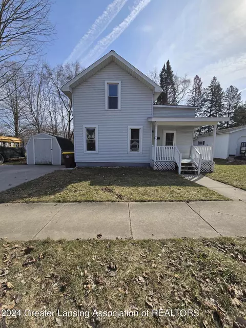 419 Kearney St, Portland, MI 48875