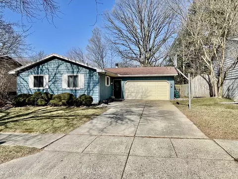 230 Raritan Rd, Lansing, MI 48911