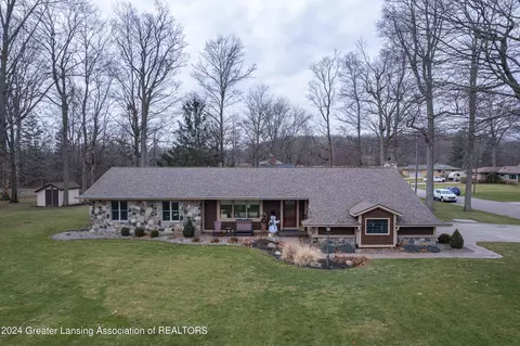 12445 Lawrence J Pkwy, Lansing, MI 48917
