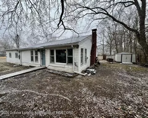 526 Michigan St, Eaton Rapids, MI 48827