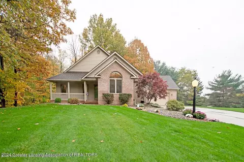 3454 Rio Chico Cir, Williamston, MI 48895