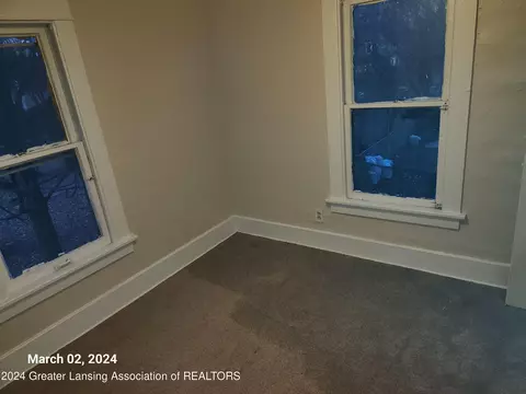 1130 Camp St, Lansing, MI 48906 photo 7