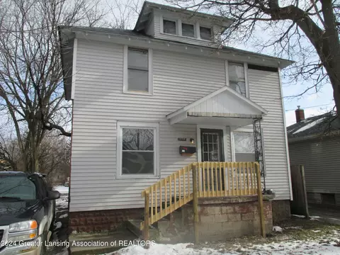 1130 Camp St, Lansing, MI 48906