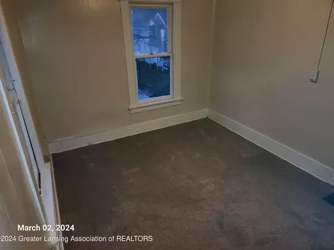 1130 Camp St, Lansing, MI 48906 photo 10