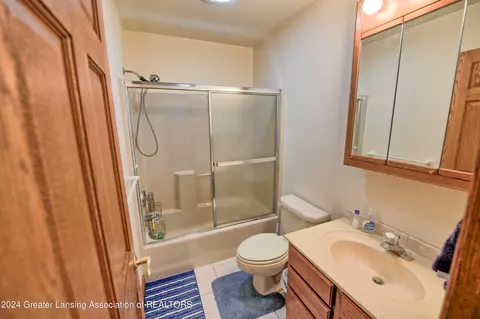 Bath - 13222 S Grange Rd, Eagle, MI 48822 photo 2 of 2
