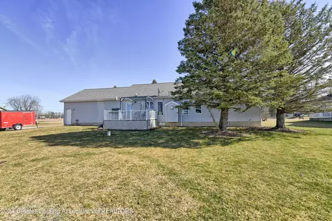 Exterior - 13222 S Grange Rd, Eagle, MI 48822 photo 9 of 12
