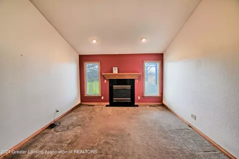 Living - 13222 S Grange Rd, Eagle, MI 48822 photo 2 of 3