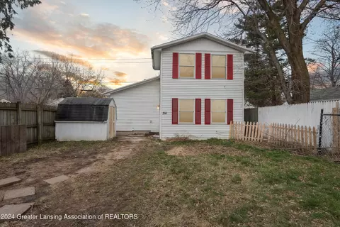 314 Haze St, Lansing, MI 48917
