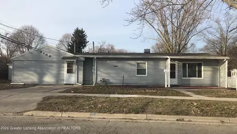 3104 Fielding Dr, Lansing, MI 48911