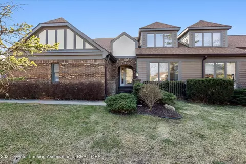 1910 E Danbury, Okemos, MI 48864