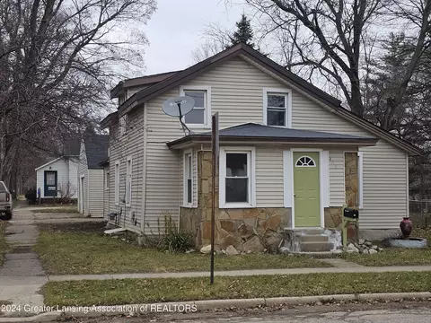 204 E Capital Ave, Bellevue, MI 49021 photo 1