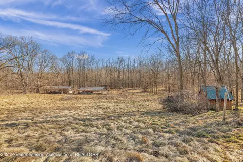 Exterior - 12265 W Maple Rapids Rd, Fowler, MI 48835 photo 6 of 10