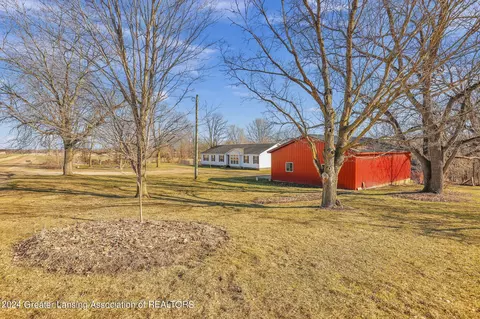 Exterior - 12265 W Maple Rapids Rd, Fowler, MI 48835 photo 10 of 10