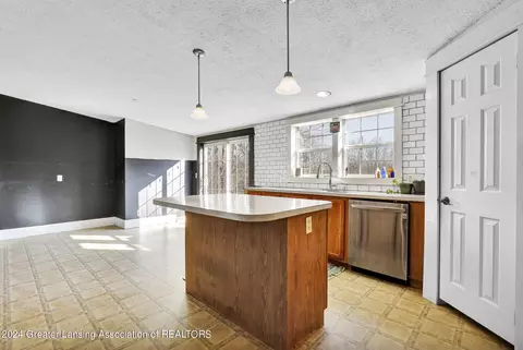 Kitchen - 12265 W Maple Rapids Rd, Fowler, MI 48835 photo 1 of 7