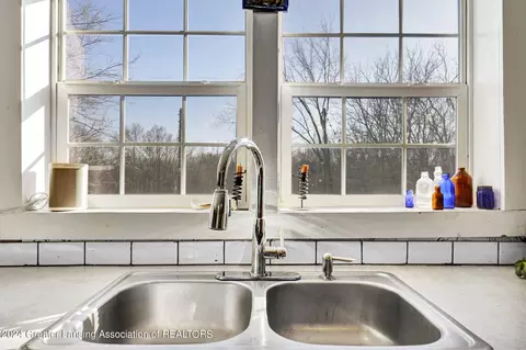 Kitchen - 12265 W Maple Rapids Rd, Fowler, MI 48835 photo 7 of 7