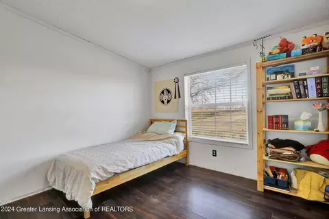 Bedroom - 12265 W Maple Rapids Rd, Fowler, MI 48835 photo 3 of 4