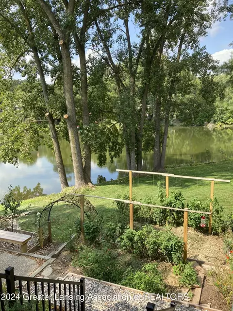 View/Area - 4609 Comanche Dr, Okemos, MI 48864 photo 6 of 6