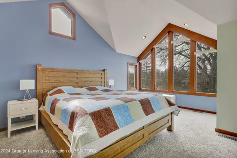 Bedroom - 4609 Comanche Dr, Okemos, MI 48864 photo 6 of 8