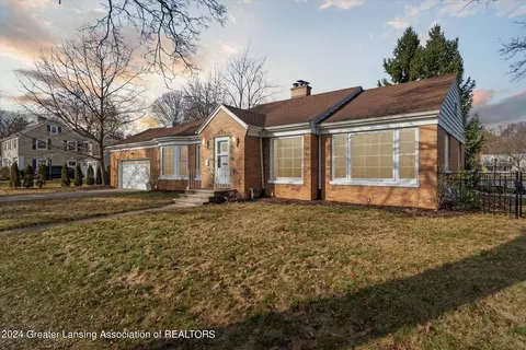 621 Beech St, East Lansing, MI 48823