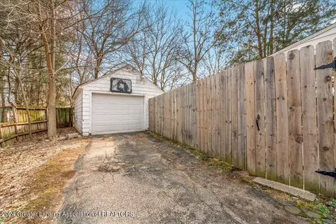 Exterior - 2213 Lyons Ave, Lansing, MI 48910 photo 5 of 6
