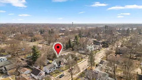 View/Area - 2213 Lyons Ave, Lansing, MI 48910 photo 5 of 5