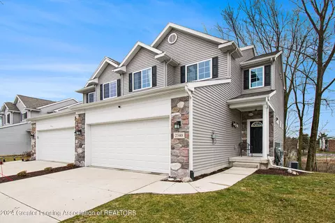 2340 Fieldstone Dr, Okemos, MI 48864