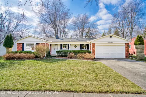 1993 Winchester Dr, East Lansing, MI 48823