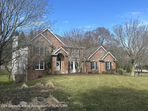 4406 Carmine Ct, Dewitt, MI 48820