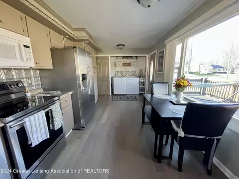 Kitchen - 207 E Washington St, Dimondale, MI 48821 photo 1 of 3