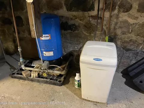 Other - 207 E Washington St, Dimondale, MI 48821 photo 6 of 7