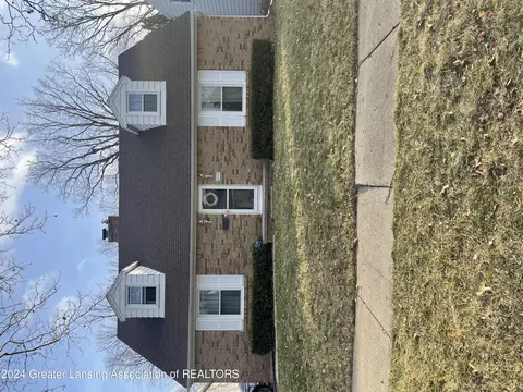 2409 Victor Ave, Lansing, MI 48911