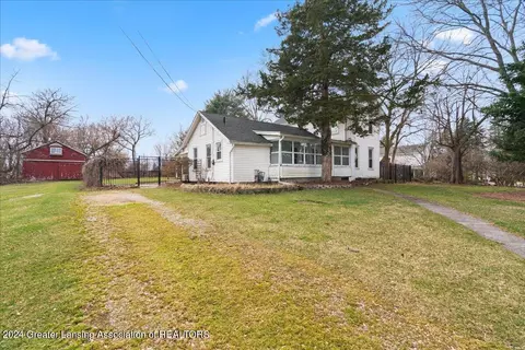 Exterior - 1721 W Dill Rd, Dewitt, MI 48820 photo 1 of 9