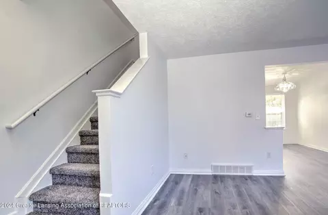 Entry Way - 6262 Beechfield Dr, Lansing, MI 48911 photo 2 of 2