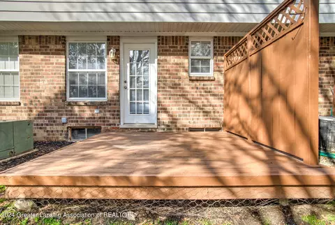 Exterior - 6262 Beechfield Dr, Lansing, MI 48911 photo 4 of 7