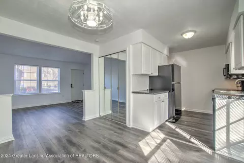 Kitchen - 6262 Beechfield Dr, Lansing, MI 48911 photo 1 of 5
