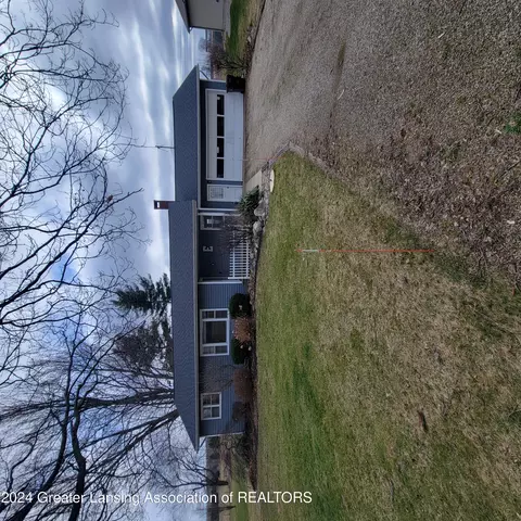 1335 W Kalamo Hwy #R2, Charlotte, MI 48813