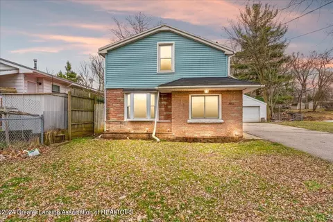3011 N Aurelius Rd, Lansing, MI 48910