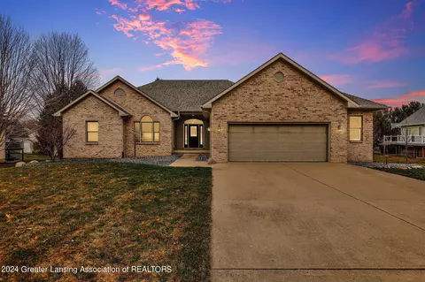 3780 Royale Dr, Holt, MI 48842