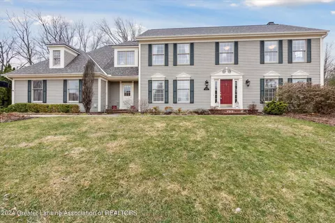 3699 Powderhorn Dr, Okemos, MI 48864