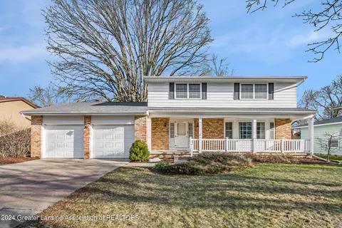 1817 Cahill Dr, East Lansing, MI 48823