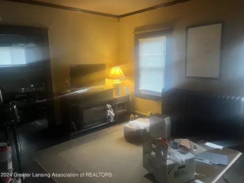 1004 Adrian, Jackson, MI 49203 photo 6