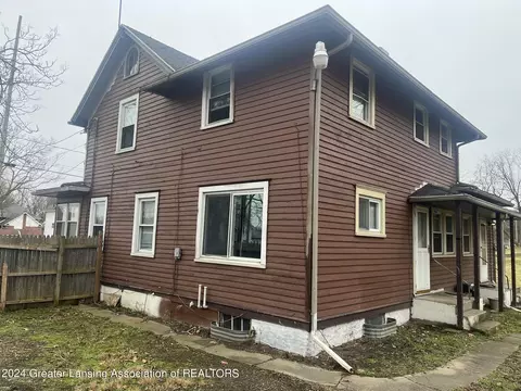 1004 Adrian, Jackson, MI 49203 photo 13