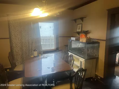 1004 Adrian, Jackson, MI 49203 photo 7