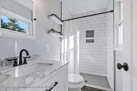 Bath - 314 S Circle Dr, Williamston, MI 48895 photo 2 of 2