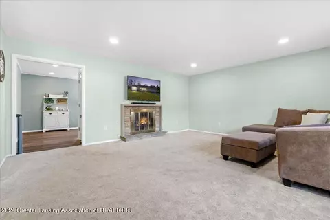 Living - 314 S Circle Dr, Williamston, MI 48895 photo 2 of 4