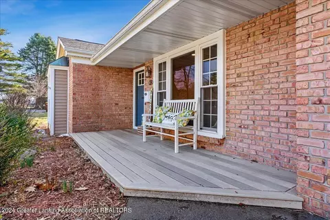 Exterior - 314 S Circle Dr, Williamston, MI 48895 photo 4 of 12
